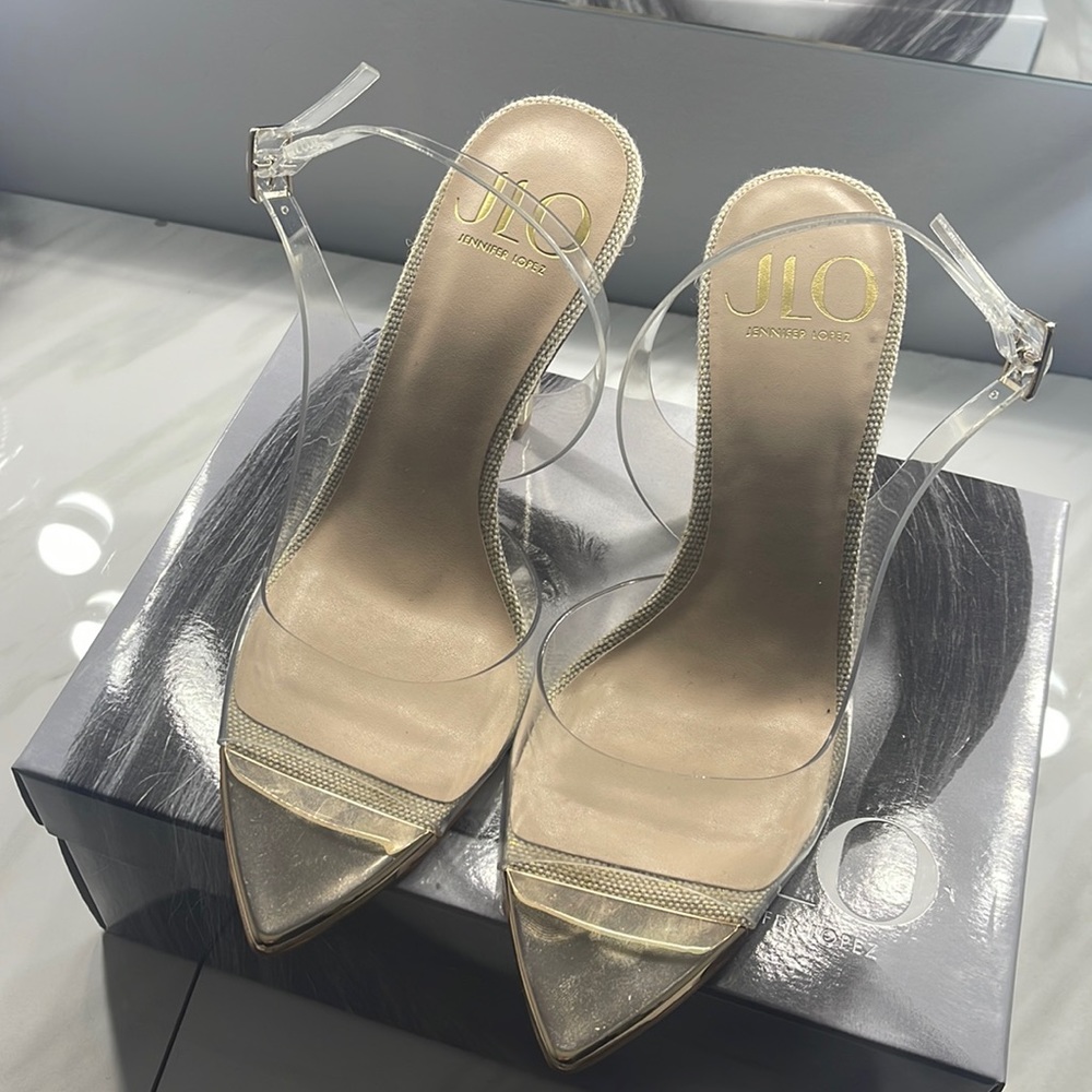 NWT JLO Biancah Clear heel